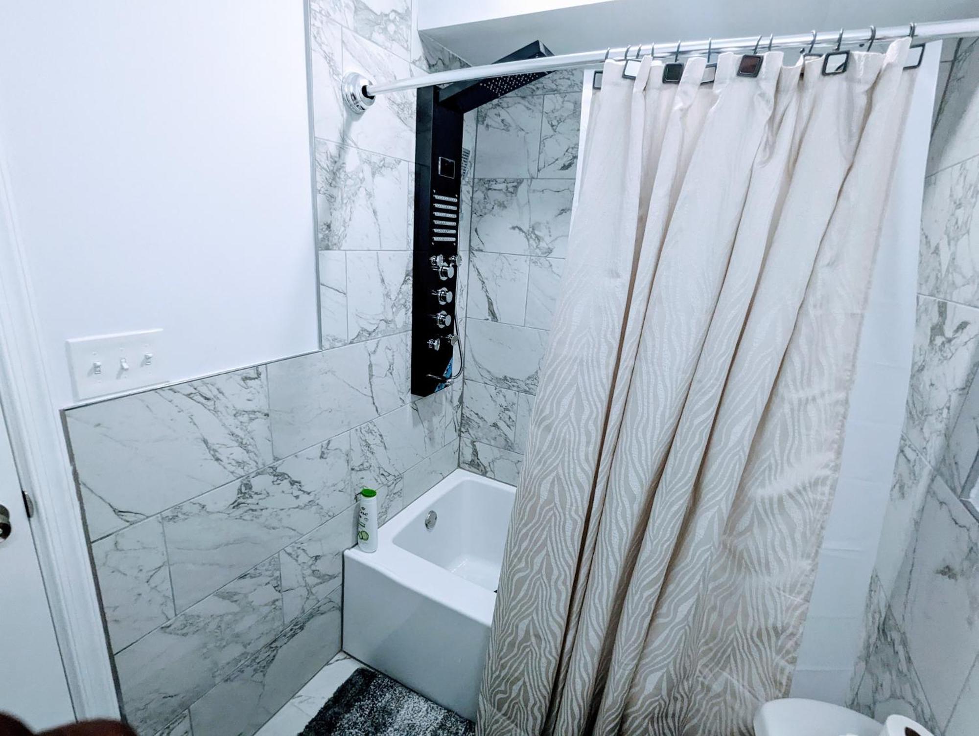 Luxurious 3 Bedroom Apt With A Beautiful Balcony Waszyngton Pokój zdjęcie