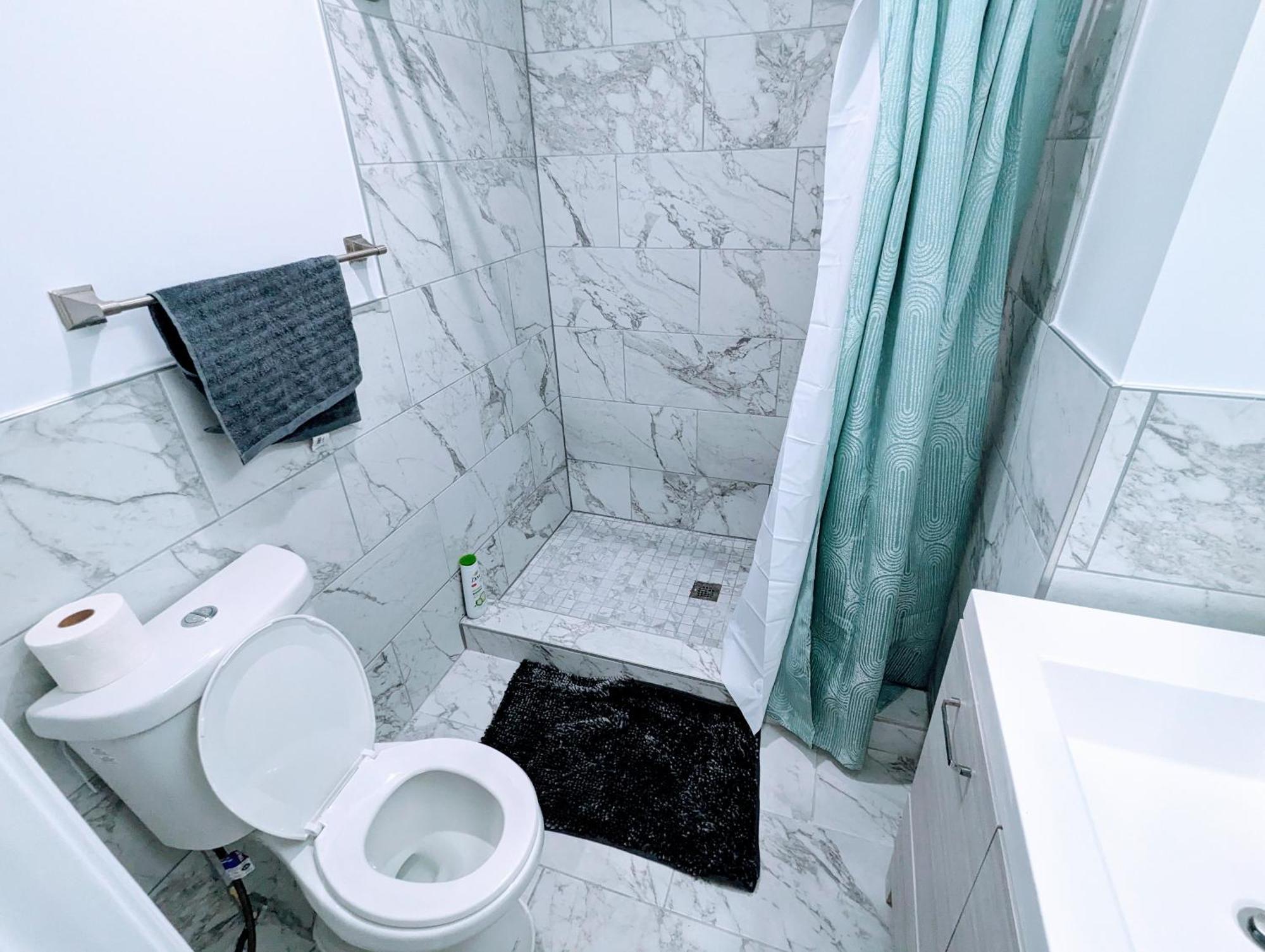 Luxurious 3 Bedroom Apt With A Beautiful Balcony Waszyngton Pokój zdjęcie